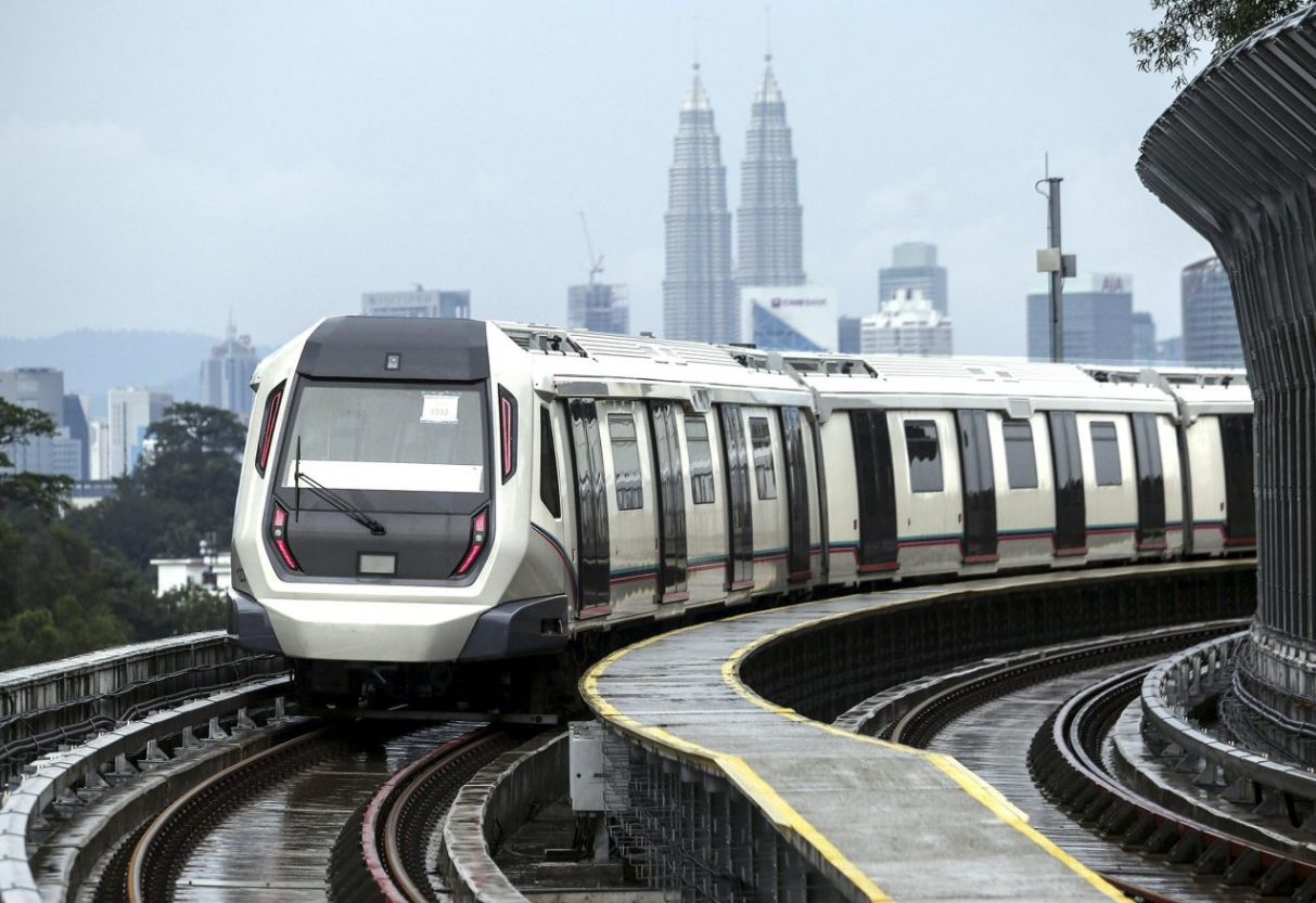 Rapid Rail:激增35% 轨道公交日客流破百万